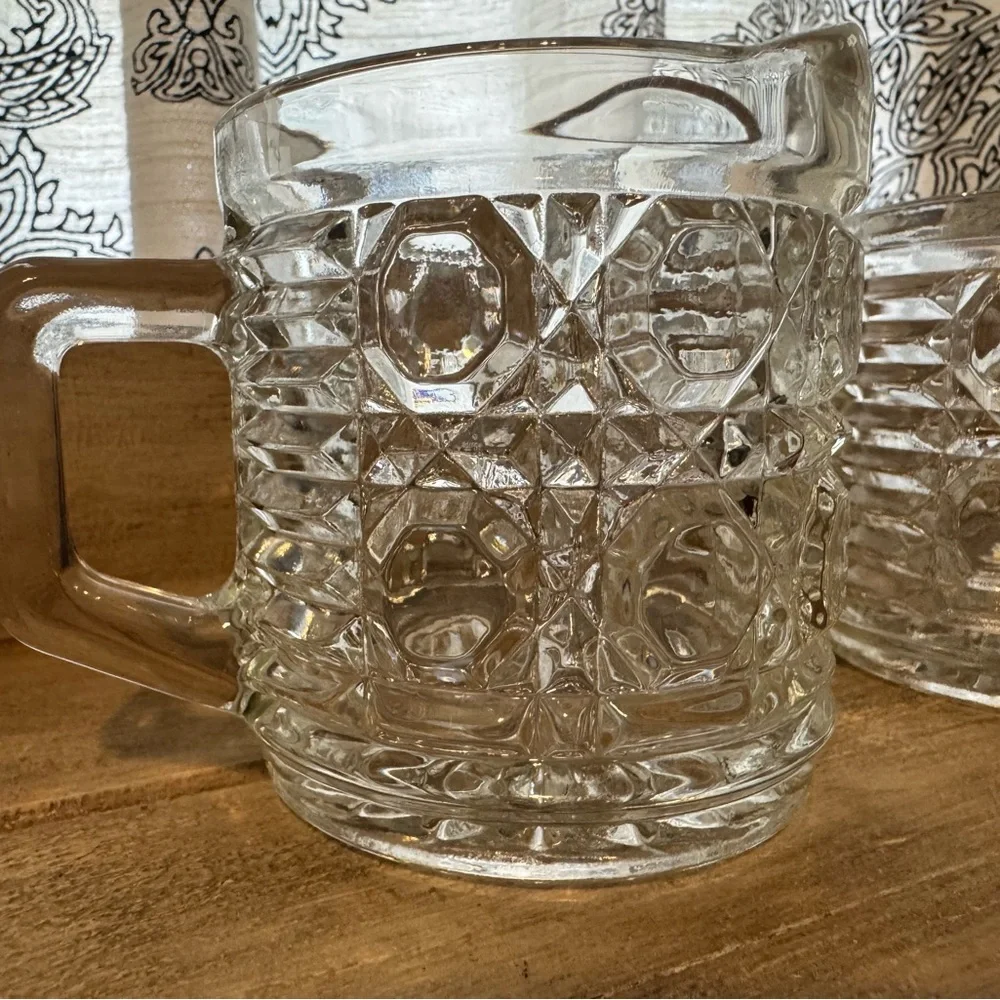 Vintage Federal Glass Windsor Button and Cane Set
